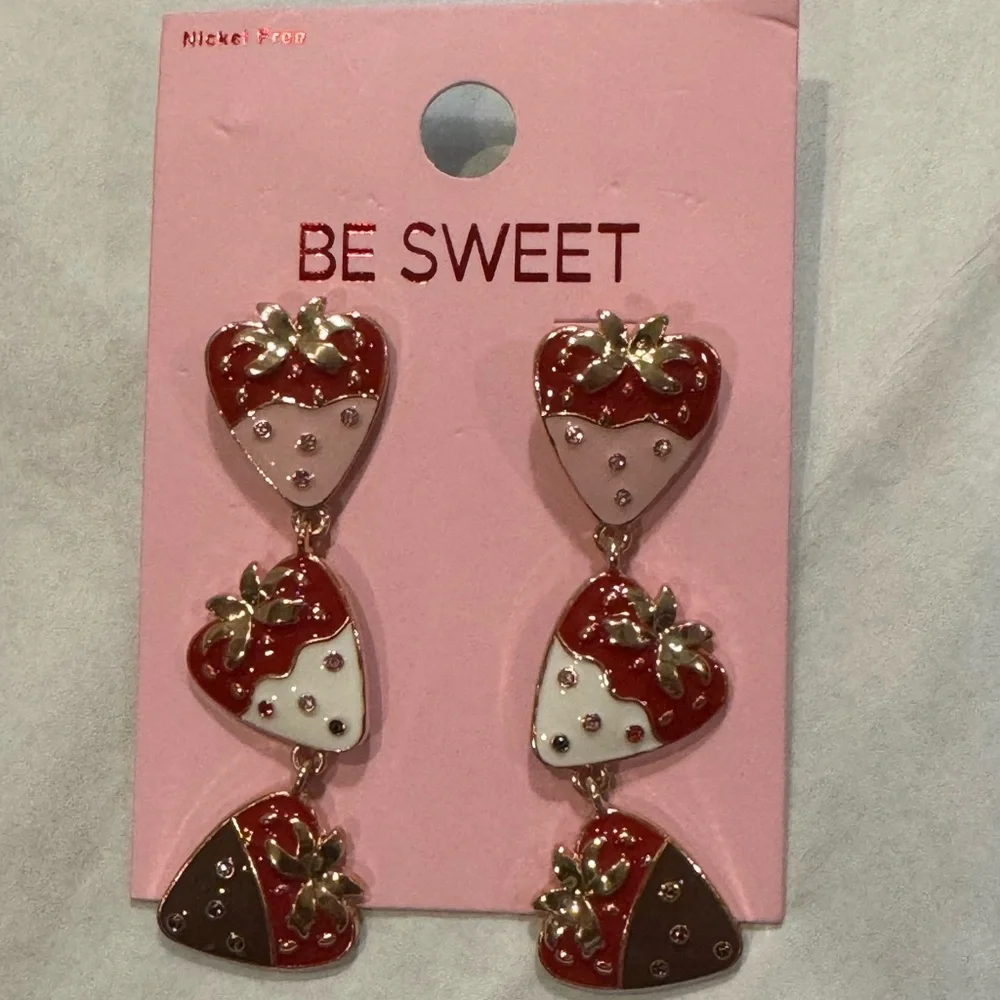 Three Heart‎ Earrings Valentines